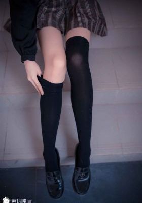 欧美大胆人艺艺术_超清完整视频观看