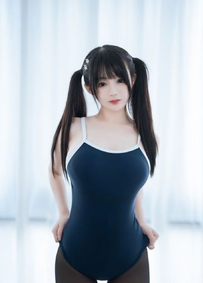 欧美综合自拍区_高清免费高清观看