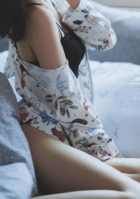 最新欧美个性女生头像_4K天堂在线