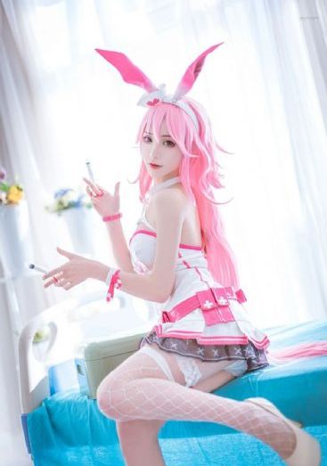 女生头像唯美欧美_短视频完整无删减版