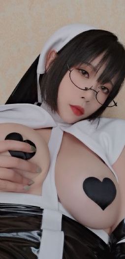 丝袜美腿日韩_720在线视频播放